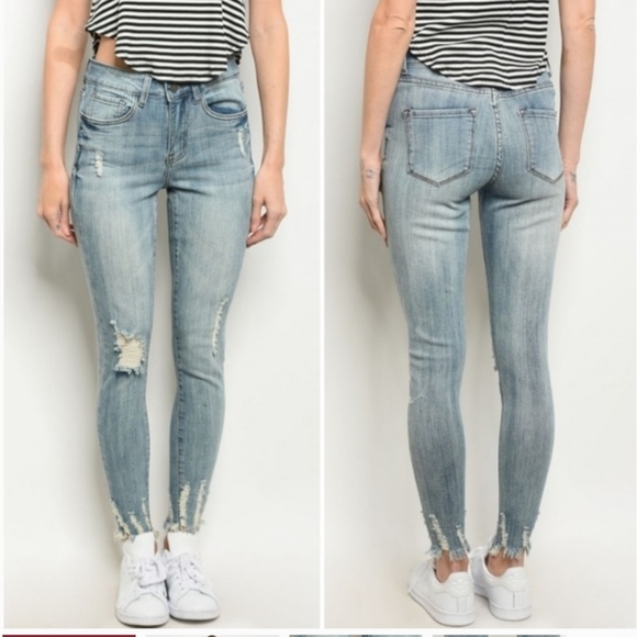 Women's Distressed Denim Skinny Jeans | Light Blue Riva Curve (5) - Picture 2 of 7